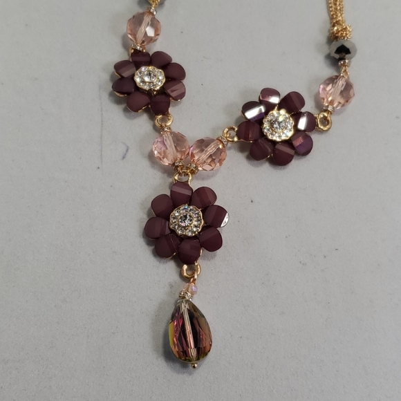 Ali kahn gold chain flower neck - Picture 3 of 6